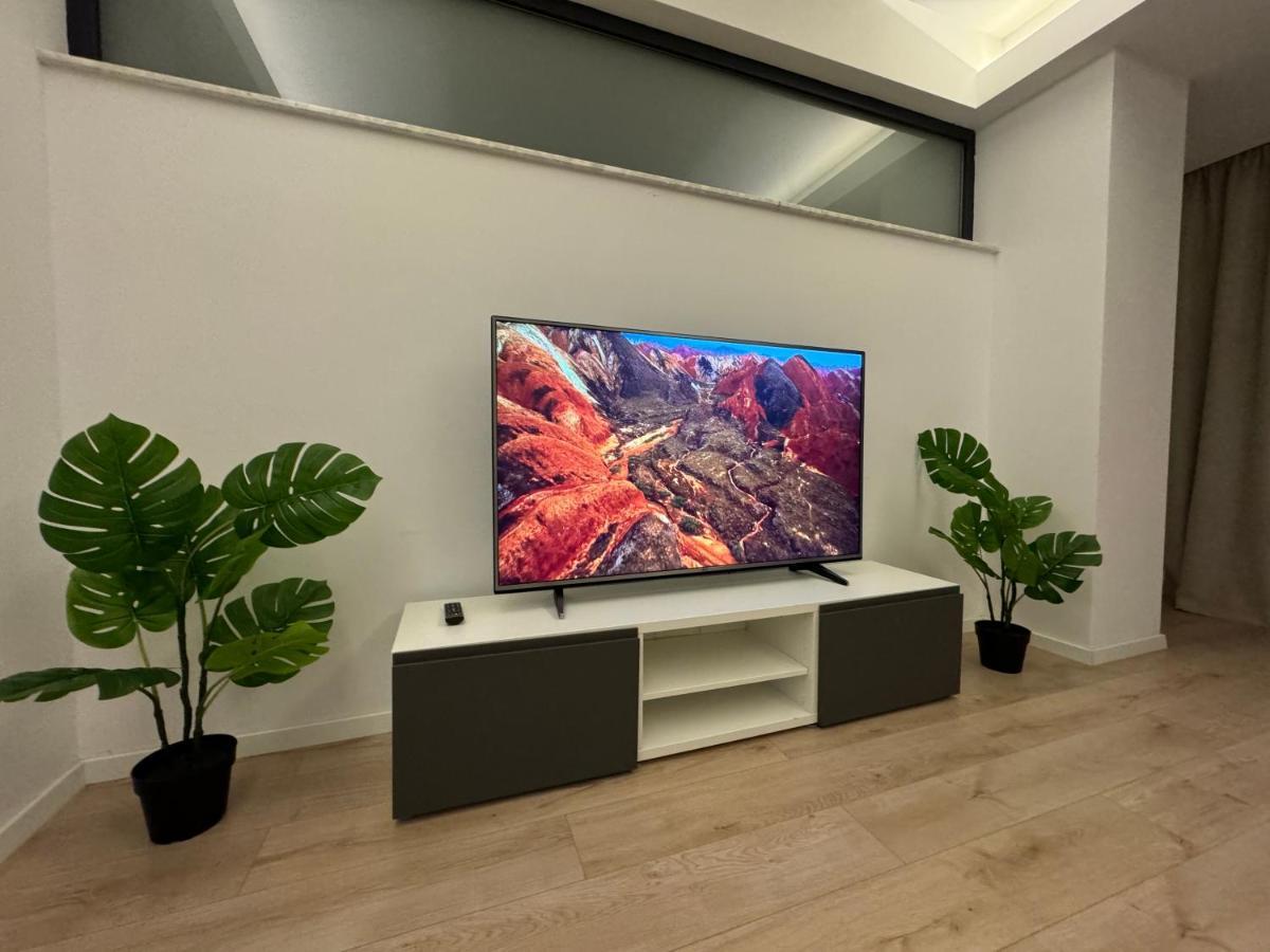 Warm Hotel Apartment Bucharest Luaran gambar