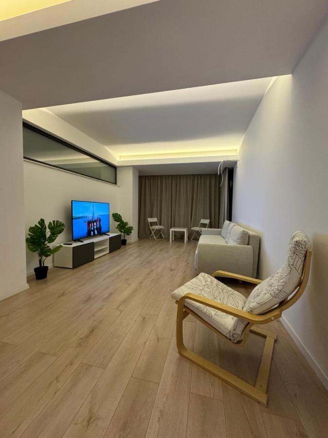 Warm Hotel Apartment Bucharest Luaran gambar