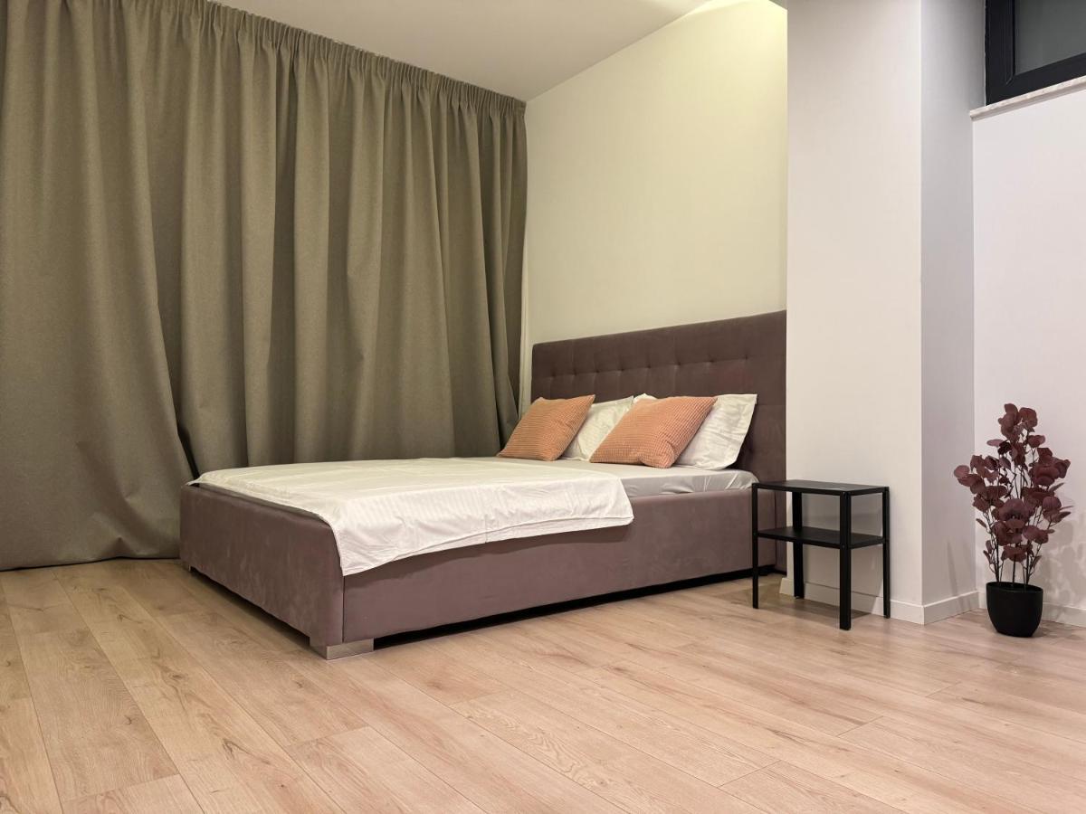 Warm Hotel Apartment Bucharest Luaran gambar