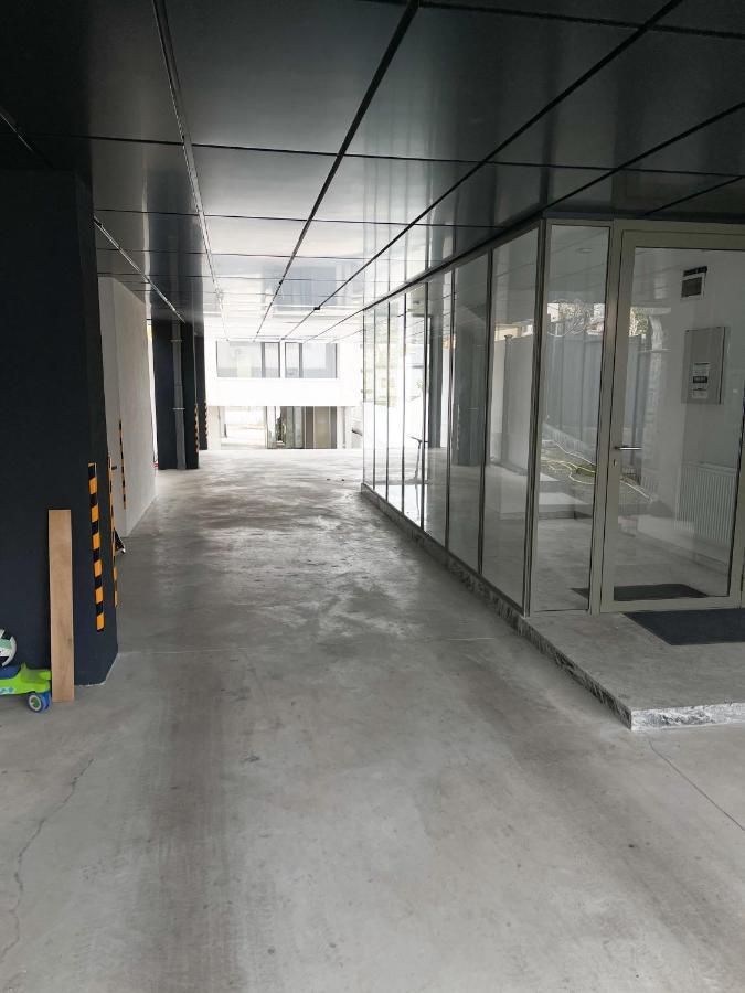 Warm Hotel Apartment Bucharest Luaran gambar